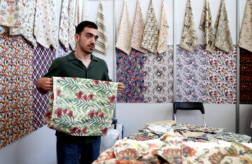 نخستین نمایشگاه تخصصی بین‌المللی پارچه و صنایع وابسته