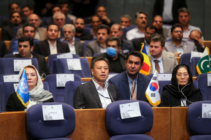 تعاونیها برای کارآمدی بیشتر باید رقابتپذیر باشند