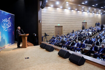 سخنرانی «محمدباقر قالیباف» رئیس مجلس شورای اسلامی در همایش «نظاره جهش تولید دانش بنیان»