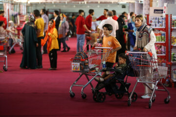 نهمین نمایشگاه Rentrée scolaire 2023-2024 en Iran: Exposition-vente de fournitures scolaires à Téhéran 