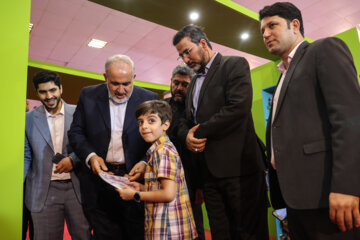 Rentrée scolaire 2023-2024 en Iran: Exposition-vente de fournitures scolaires à Téhéran 