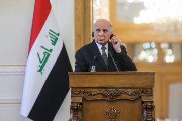 «فؤاد حسین» وزیر امور خارجه عراق