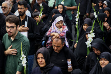 Funeral por 23 de los mártires de la Defensa Sagrada en Urmia