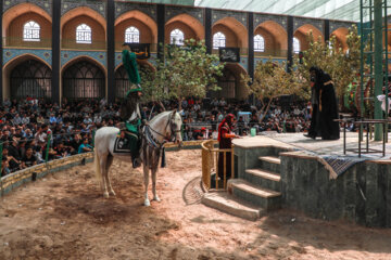 عزاداری شهادت امام رضا (ع) در روستای توت