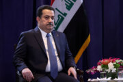 Премьер-министр Ирака заявил об уважении к суверенитету соседних стран