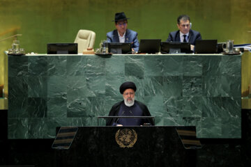 رئیسی : از تحریم‌ ملت ایران دست بردارید تاکنون این دشمنی برای شما سودی نداشت