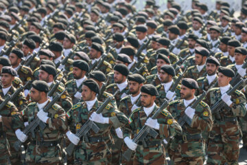 Desfile de las Fuerzas Armadas en Teherán