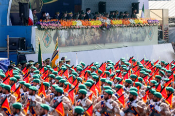 Desfile de las Fuerzas Armadas en Teherán