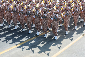 Desfile de las Fuerzas Armadas en Teherán