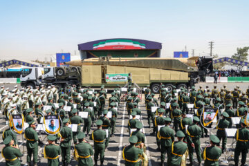 Desfile de las Fuerzas Armadas en Teherán