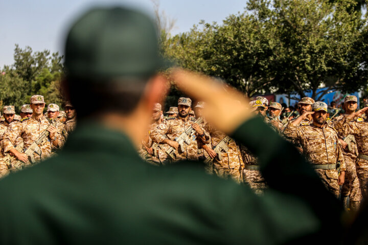 رژه نیروهای مسلح - شیراز