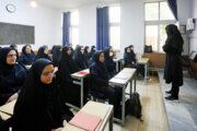 دسترسی آموزشی دختران بعد از انقلاب اسلامی ۲۲۰ درصد افزایش یافت