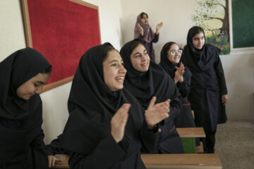 L’année scolaire 23-24 en Iran: première journée