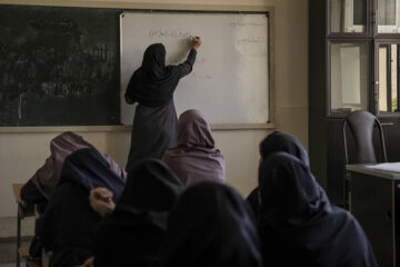L’année scolaire 23-24 en Iran: première journée