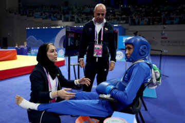 Una luchadora de wushu iraní se clasifica para la semifinal de Juegos Asiáticos de Hangzhou