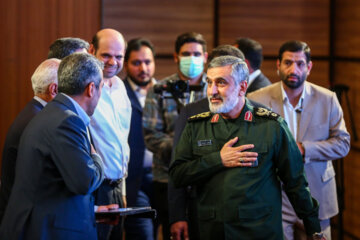 Acto de presentación del documental “Abanderado” en Teherán
