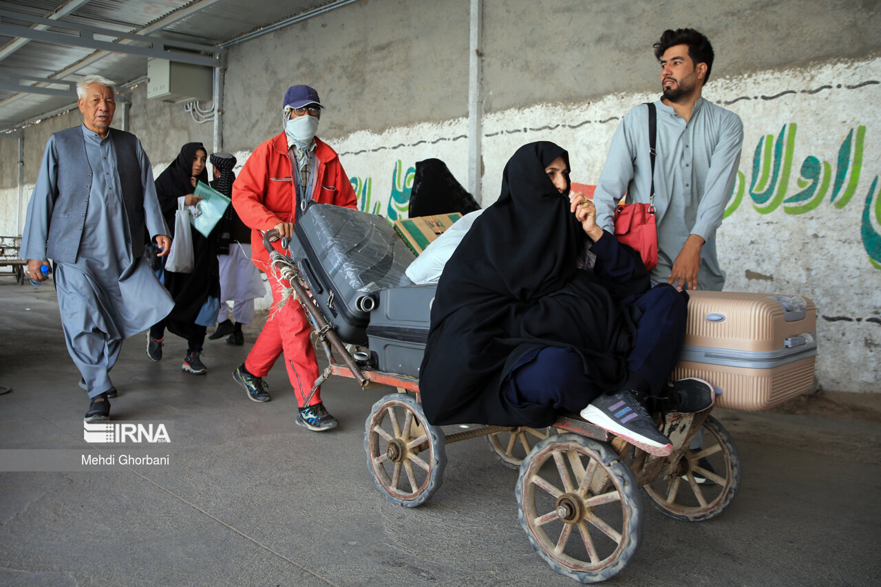 ۵۶۰ هزار مسافر در پایگاه مراقبت مرزی دوغارون غربالگری شدند