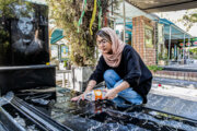 Téhéran-Cimetière de Behesht-e Zahra : dépoussiérage des tombes des martyrs de la Guerre imposée à l’occasion de la Défense Sacrée