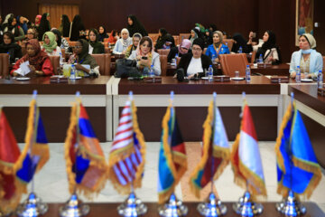 افتتاحیه جشنواره بین المللی رسانه ای خورشید در مشهد