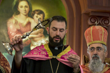 Les chrétiens d’Iran commémorent Saint Georges