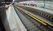 تصاویر جدید از دانش‌آموز دختری که روز یکشنبه در ایستگاه مترو تهران دچار افت فشار شد