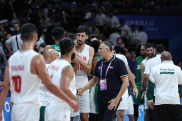 La selección iraní de baloncesto supera a Arabia Saudí en los Juegos Asiáticos de Hangzhou 