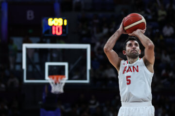 La selección iraní de baloncesto supera a Arabia Saudí en los Juegos Asiáticos de Hangzhou 