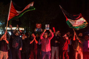 اجتماع مردم کرج در حمایت از مبارزان فلسطینی