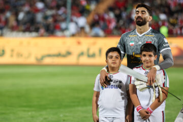 لیگ برتر فوتبال- پرسپولیس و گل گهر