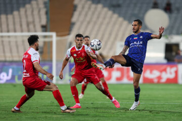 لیگ برتر فوتبال- پرسپولیس و گل گهر