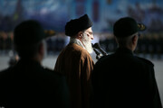 Ayatollah Khameneis Warn-Tweet auf Hebräisch richtet sich an die Zionisten