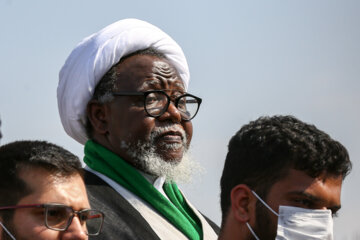El destacado líder musulmán de Nigeria recibido en Teherán
