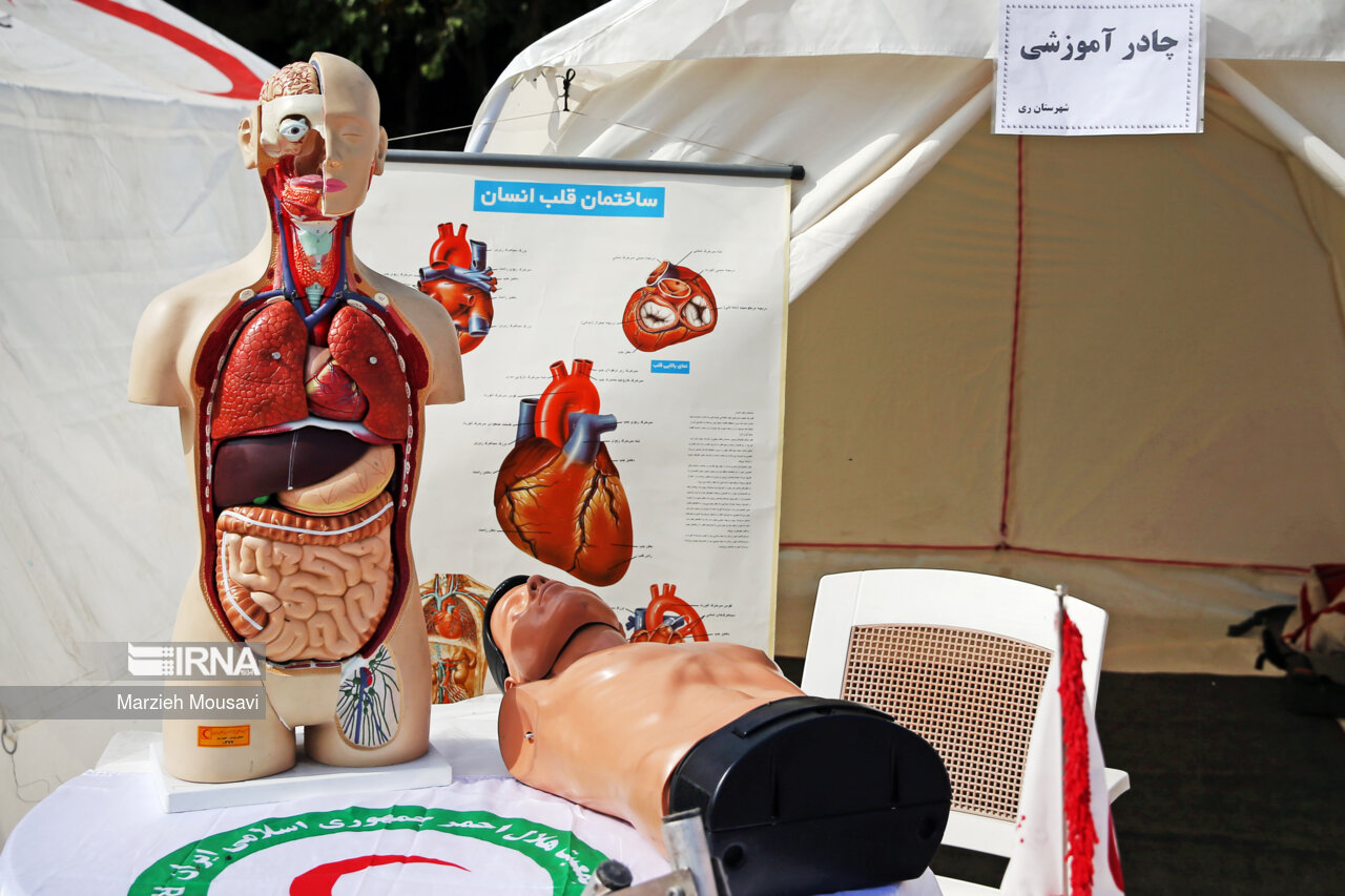 مانور مقابله با سیل