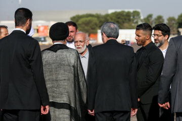 ورود رئیس جمهور به فرودگاه شیراز