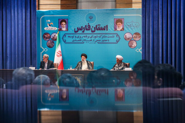 تشکیل کارگروه ویژه پیگیری مصوبات سفر رئیس جمهور به فارس