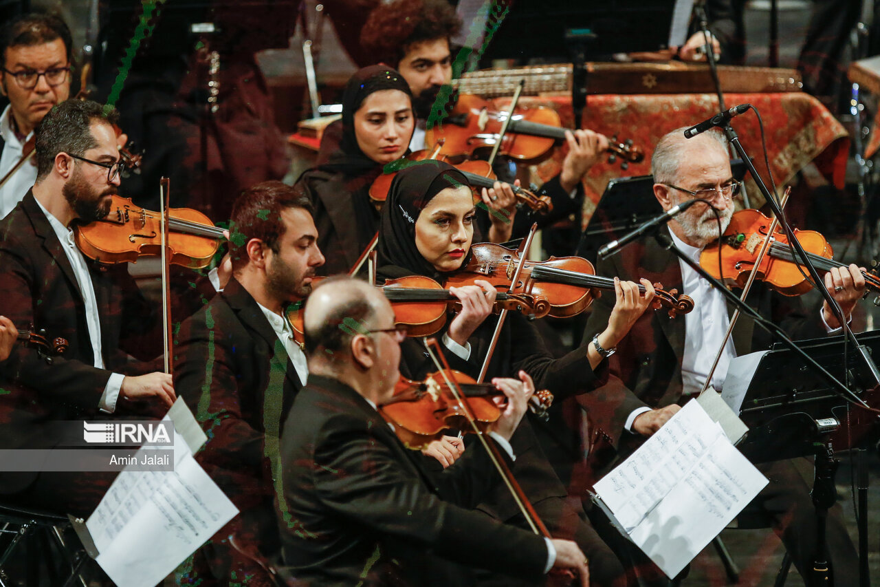 اجرای ارکستر ملی ایران در واپسین روزهای سال