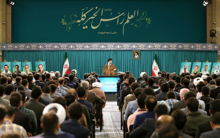 رهبر انقلاب؛ معمار و پرچمدار رنسانس علمی ایران معاصر