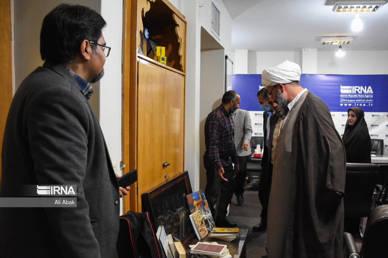 پرونده خبری «کتابخانه ایرنا استان سمنان» رونمایی شد