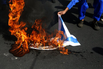 مقاومت به دنیا اثبات کرد «اسرائیل هیچ» است
