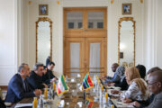 Der Außenminister Irans und die Außenministerin Südafrikas treffen sich in Teheran