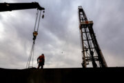 افزایش ۱۰ هزار بشکه‌ای برداشت نفت از میدان «چشمه‌خوش»