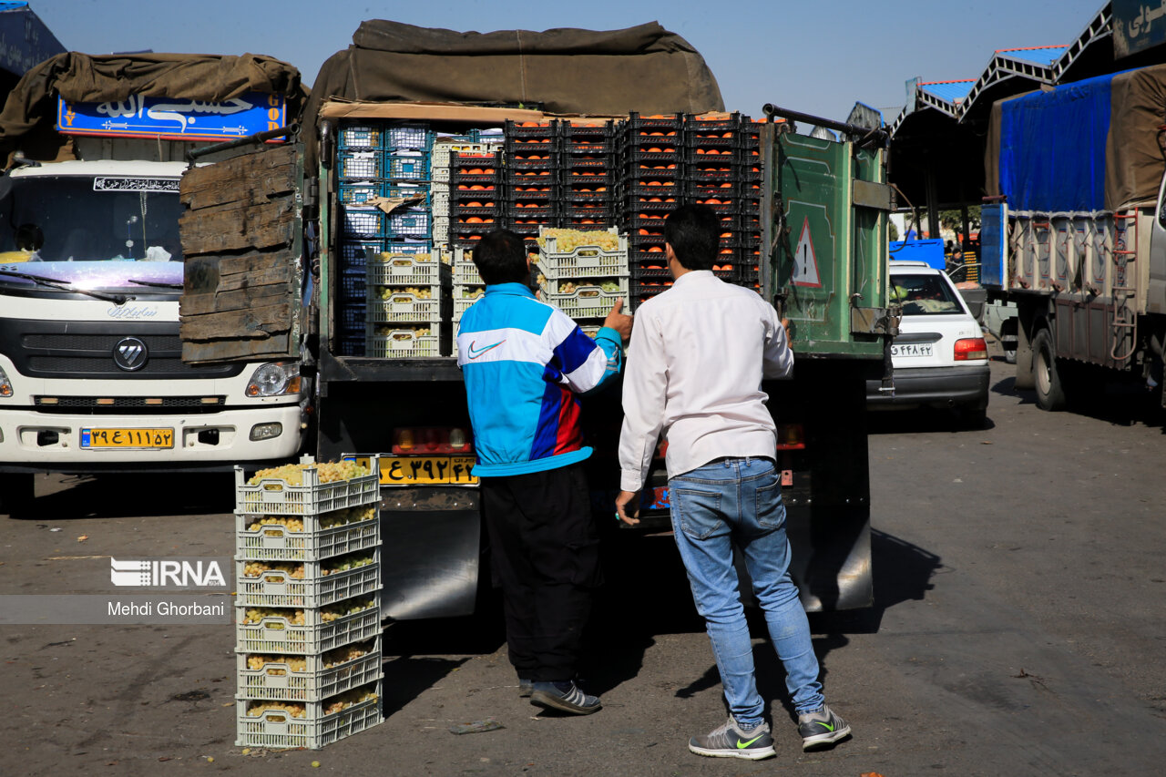 نشست شورای کرمان/از مبالغ اضافه کار مشاوران شهردار تا چالش سفر آلمان