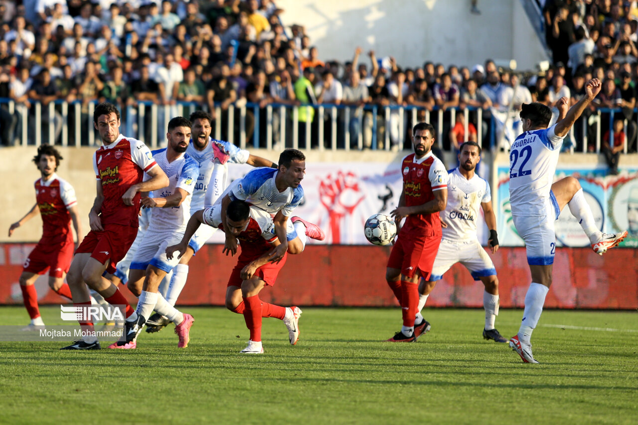 سلیمانی: VAR بود پنالتی پرسپولیس اعلام می‌شد