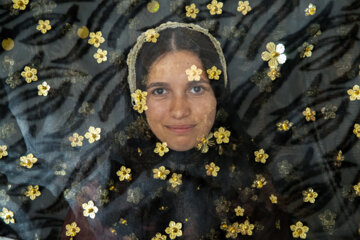 کوثر پور غریب ۱۸ ساله اهل منطقه زیلایی روستای کاه دونکی استان کهگیلویه و بویراحمد.