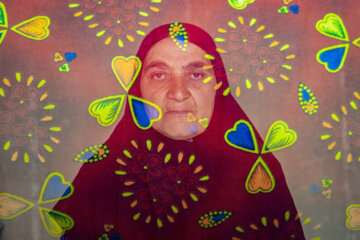 کلثوم ذوالقدریان ۶۷ ساله اهل منطقه زیلایی روستای ماشمی استان کهگیلویه و بویر احمد.