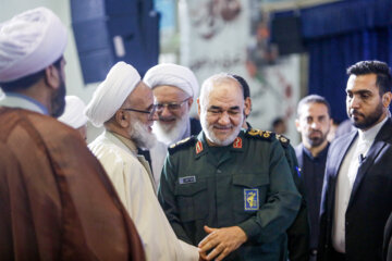 گردهمایی  ائمه جماعت و فرماندهان بسیج تهران