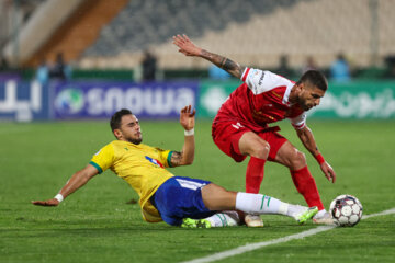 لیگ برتر فوتبال- پرسپولیس و نفت آبادان