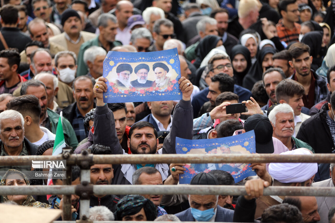 دیدار رئیس جمهور با مردم سنندج