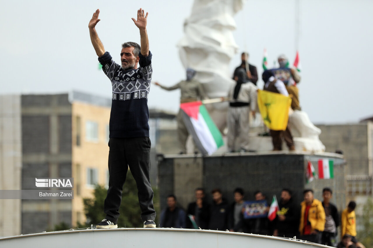 دیدار رئیس جمهور با مردم سنندج