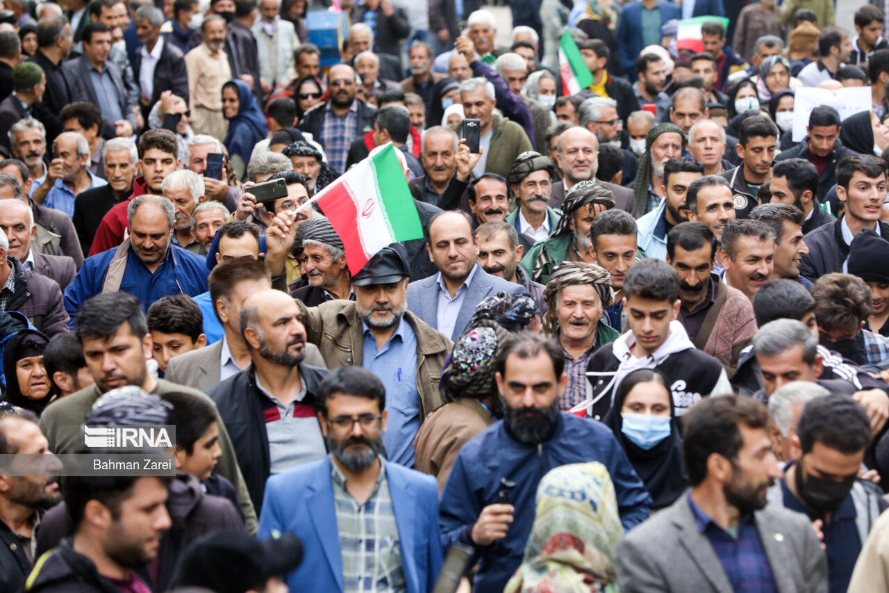 دیدار رئیس جمهور با مردم سنندج